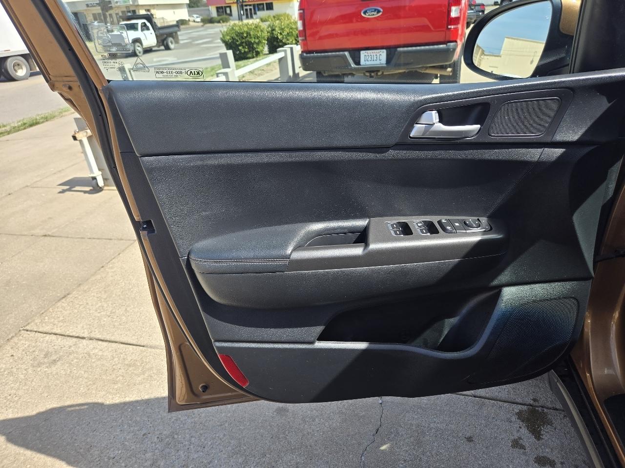 Kia Sportage LX FWD 2020