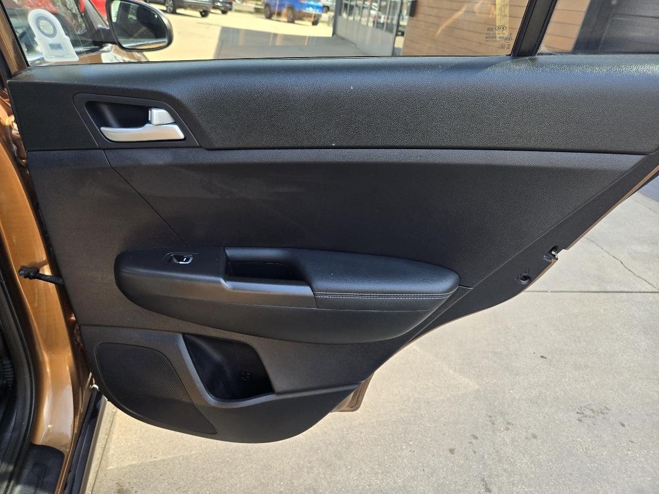 Kia Sportage LX FWD 2020