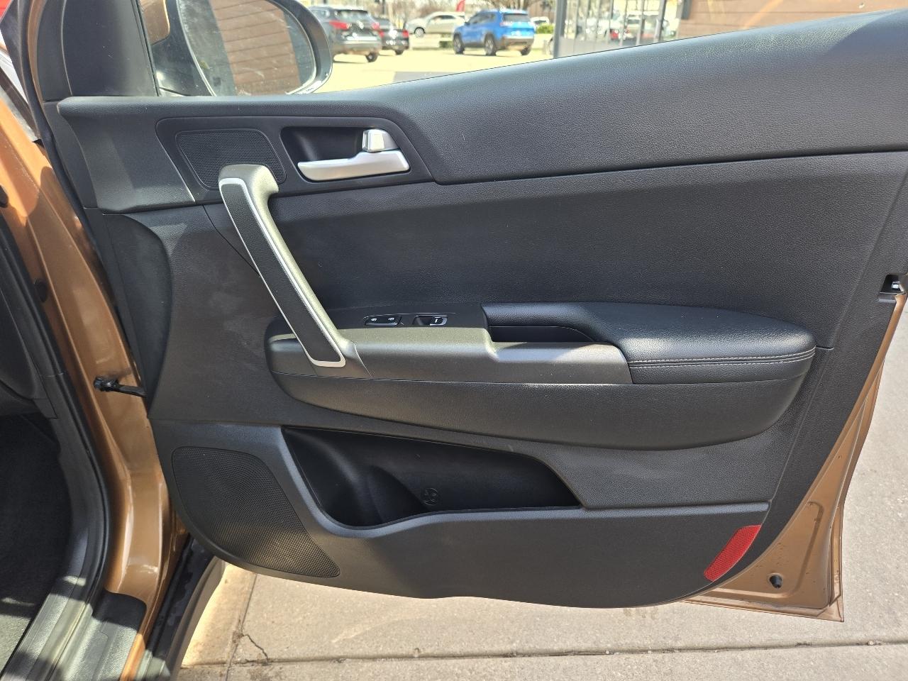 Kia Sportage LX FWD 2020