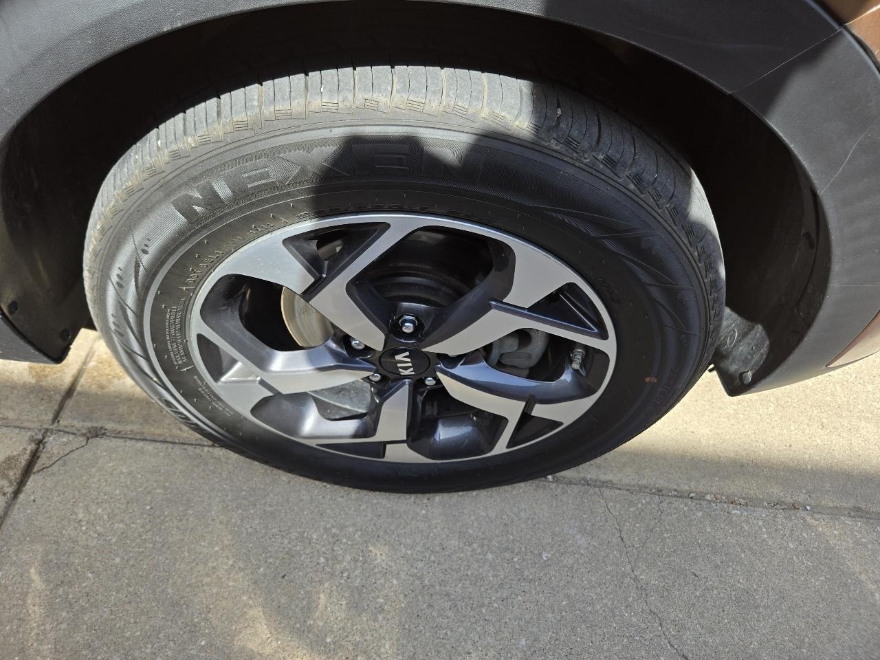 Kia Sportage LX FWD 2020