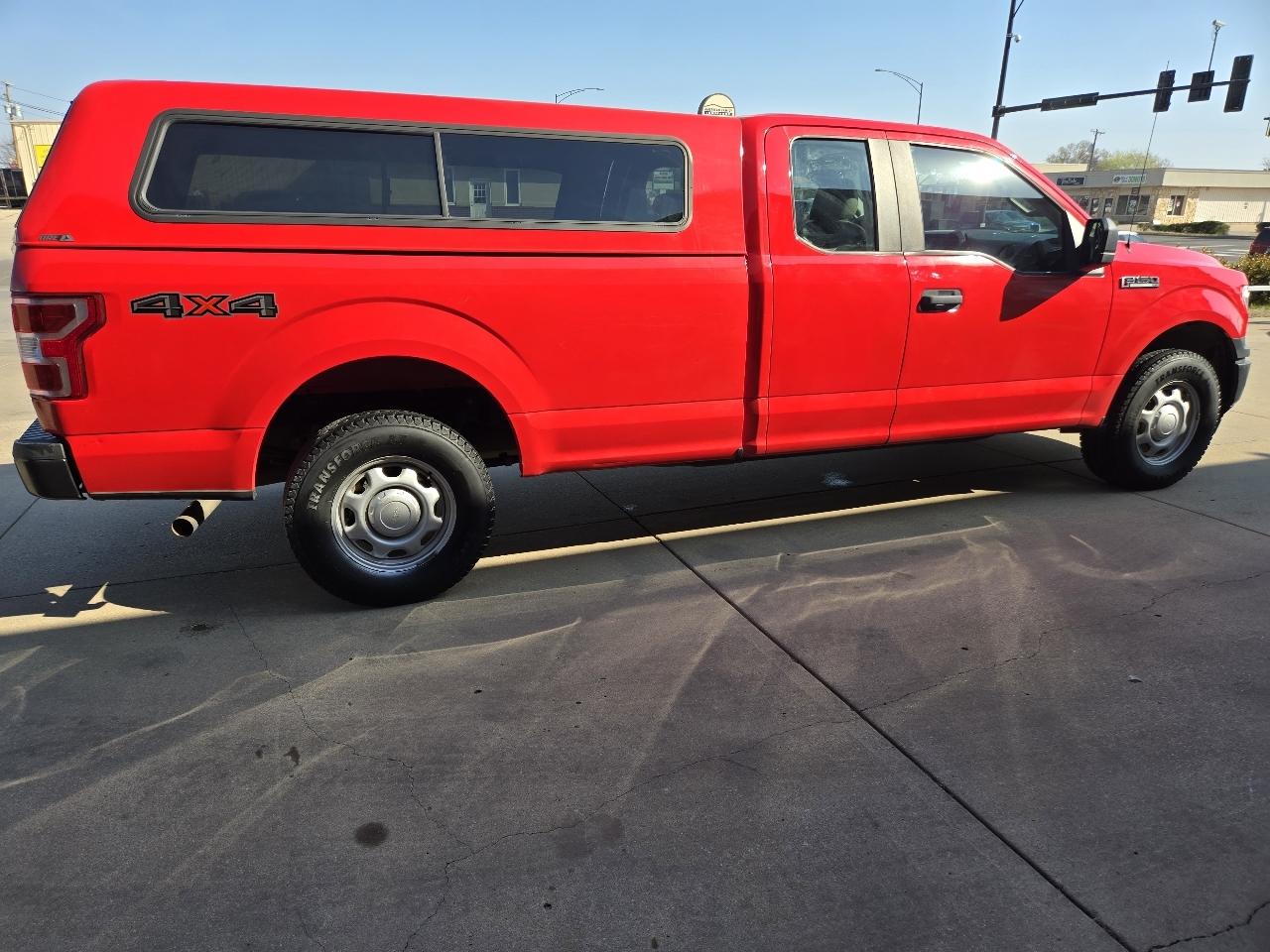 Ford F-150 4WD SuperCab 145" XL 2018