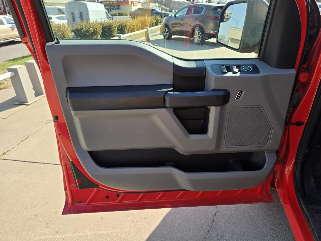 Ford F-150 4WD SuperCab 145" XL 2018