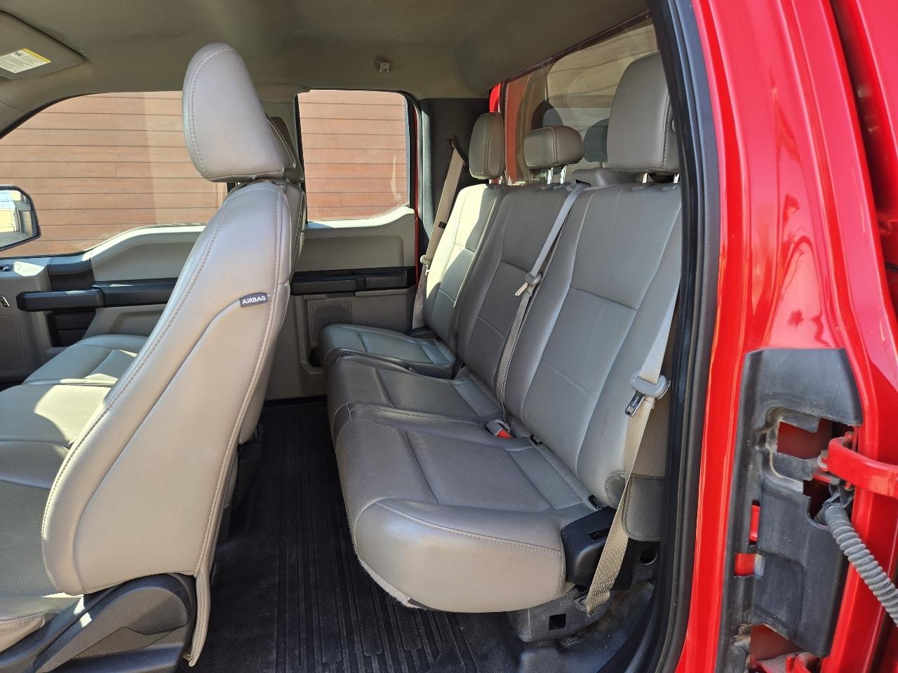 Ford F-150 4WD SuperCab 145" XL 2018