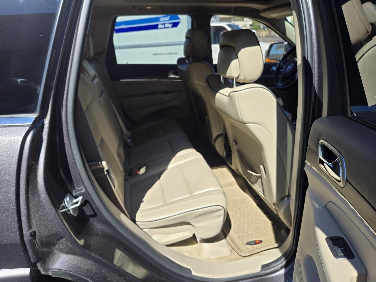 Jeep Grand Cherokee Overland 4WD 2015