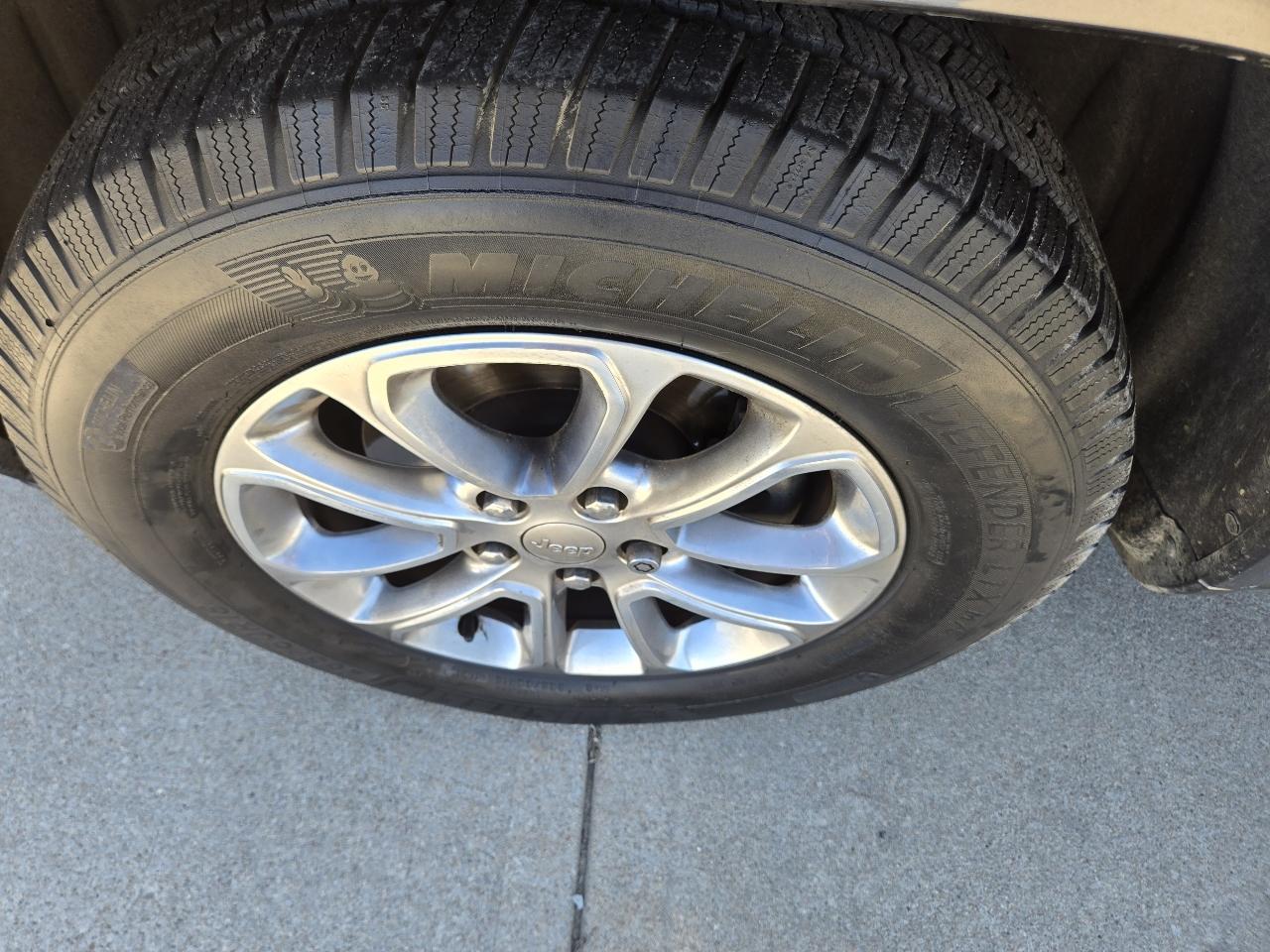 Jeep Grand Cherokee Overland 4WD 2015