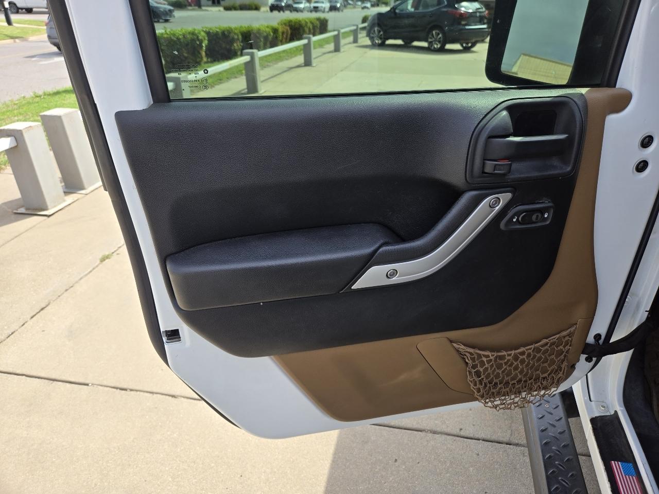 Jeep Wrangler Unlimited Rubicon 4WD 2015