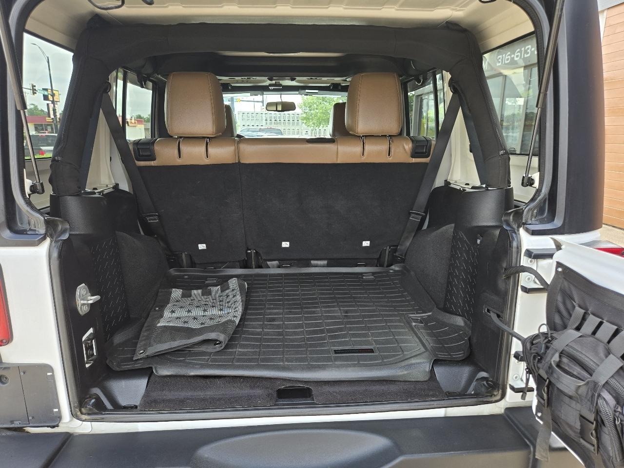 Jeep Wrangler Unlimited Rubicon 4WD 2015