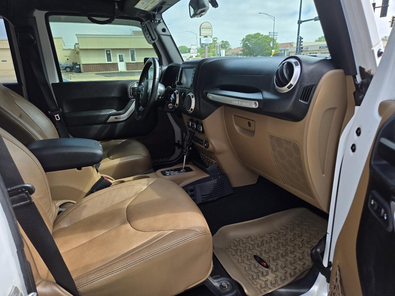 Jeep Wrangler Unlimited Rubicon 4WD 2015