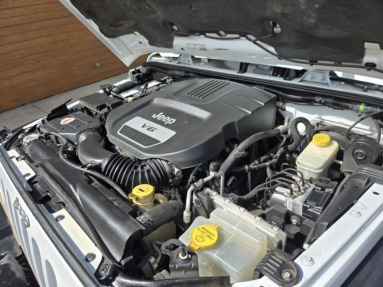 Jeep Wrangler Unlimited Rubicon 4WD 2015