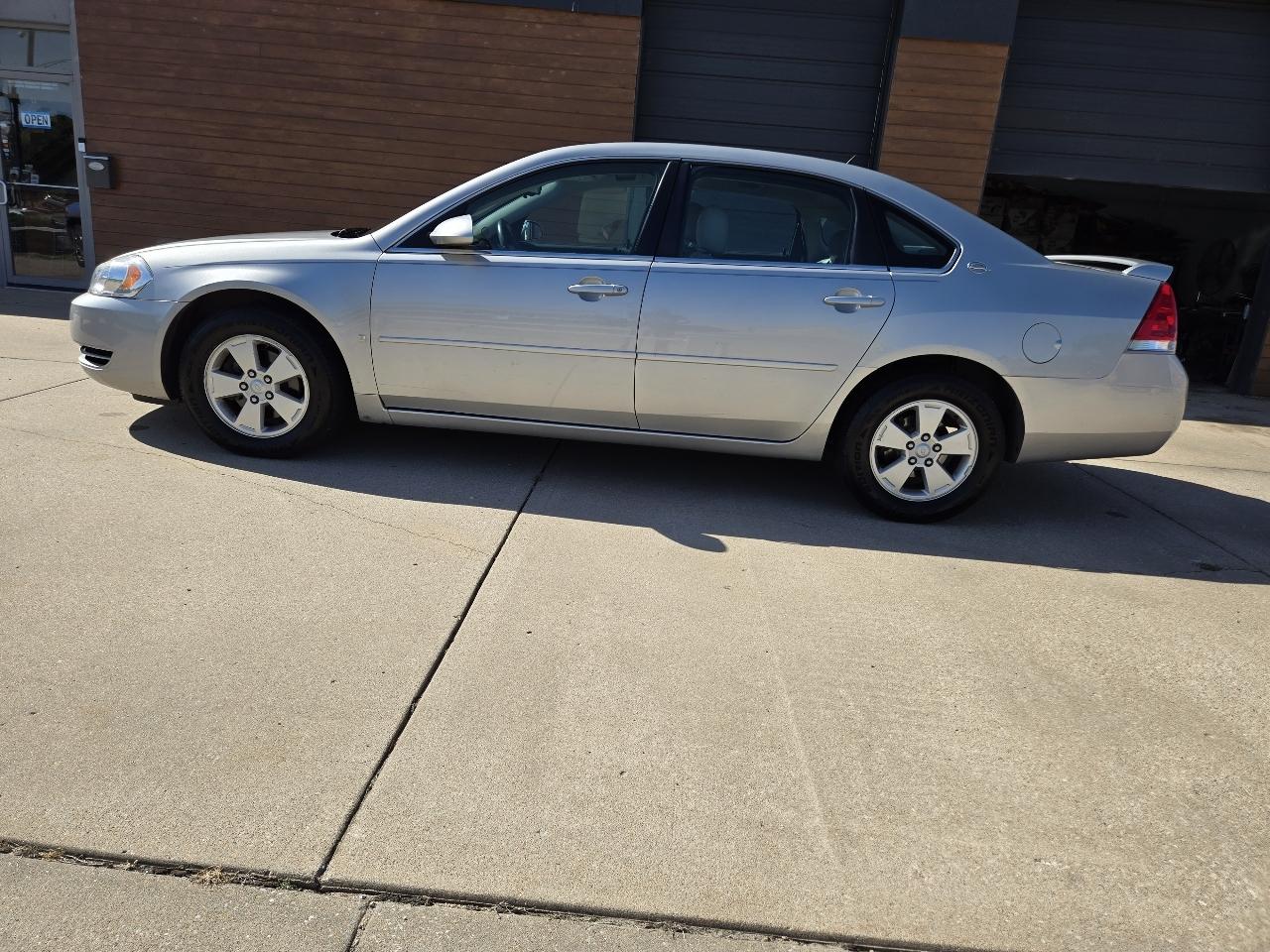 Chevrolet Impala LT 2008
