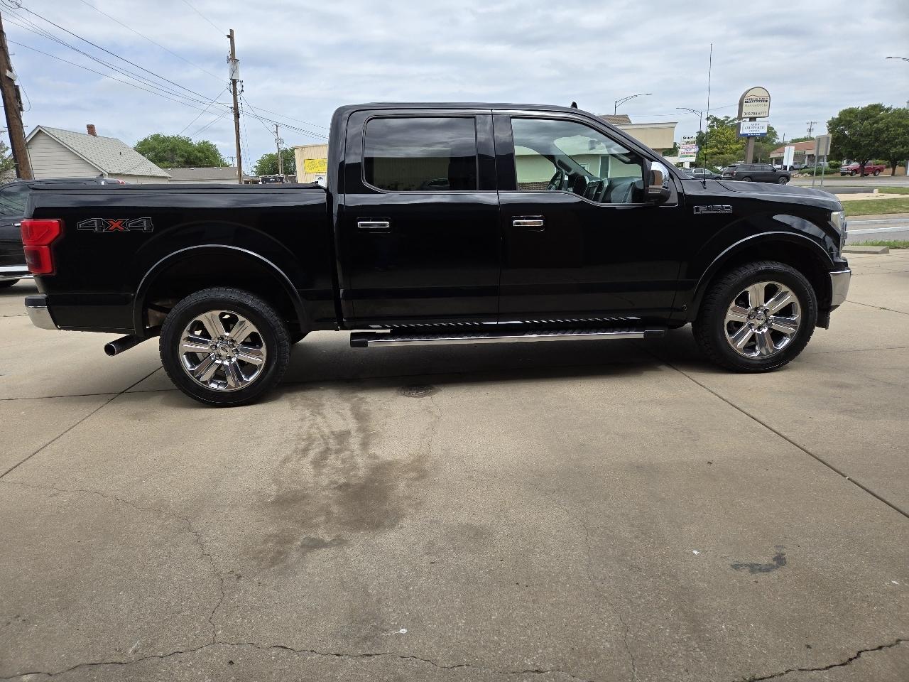 Ford F-150 4WD SuperCrew 139" Lariat 2018