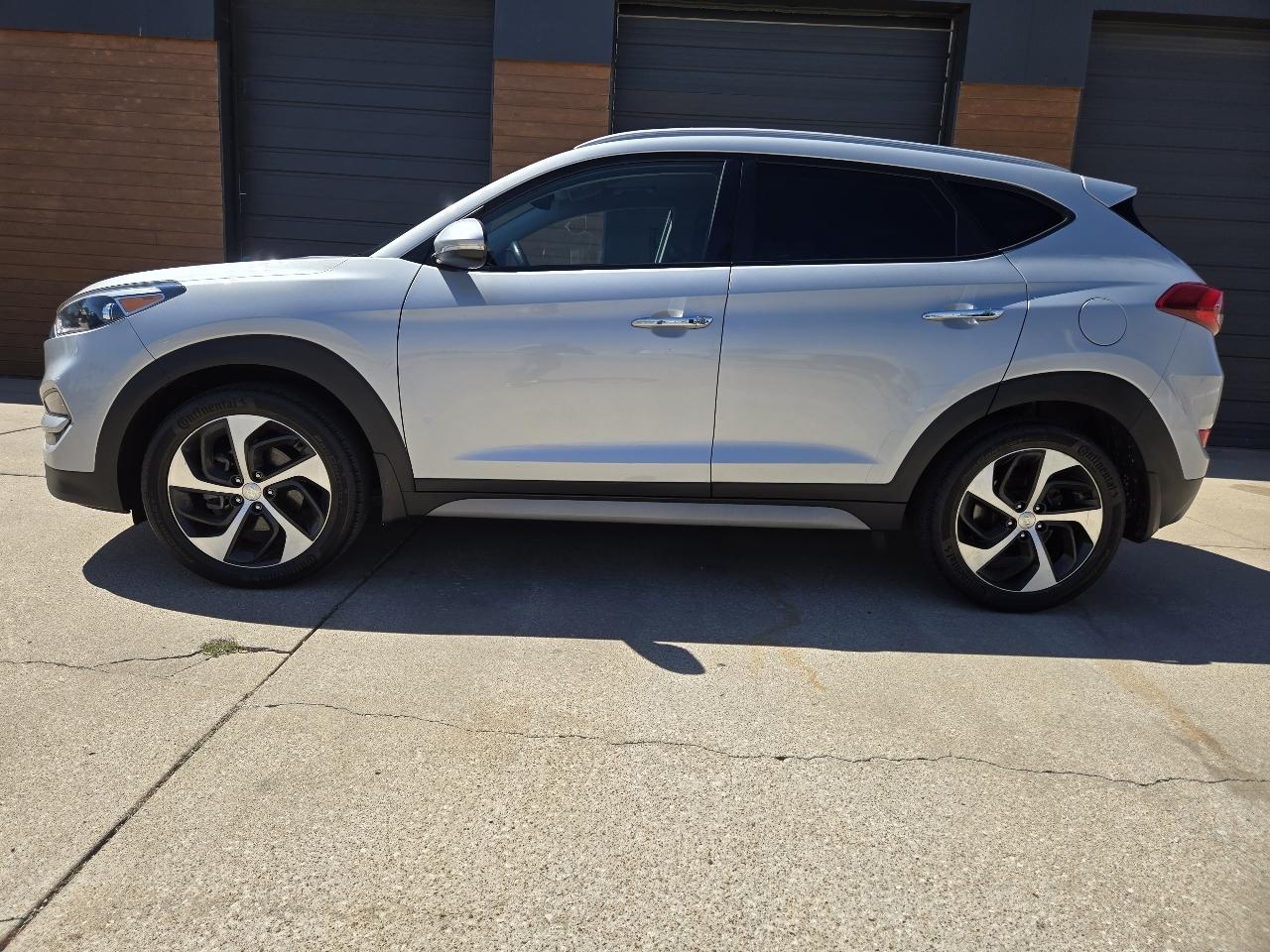 Hyundai Tucson AWD 4dr 1.6L Limited 2017