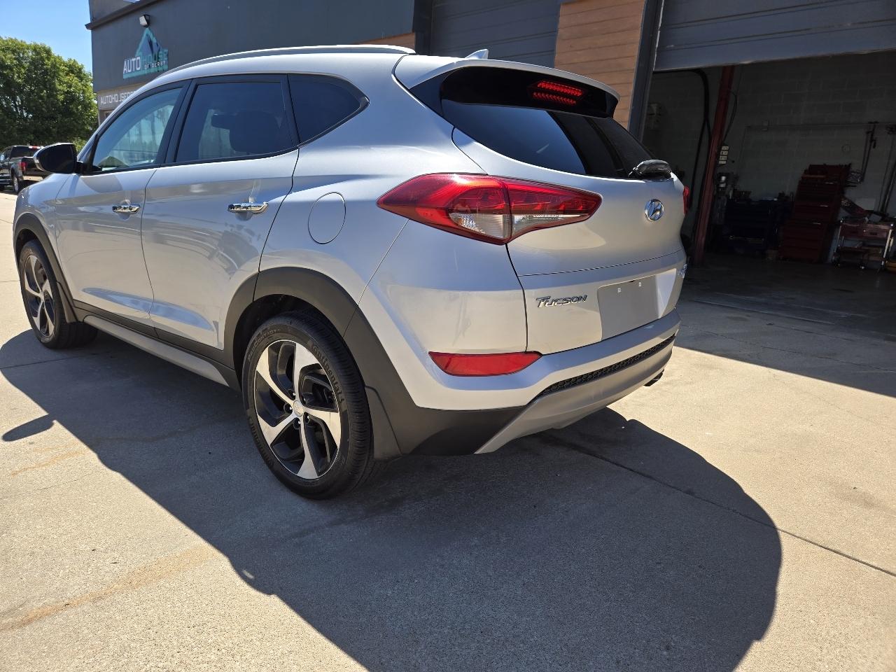 Hyundai Tucson AWD 4dr 1.6L Limited 2017