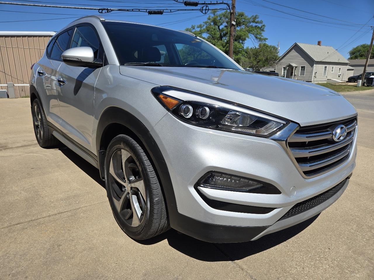 Hyundai Tucson AWD 4dr 1.6L Limited 2017