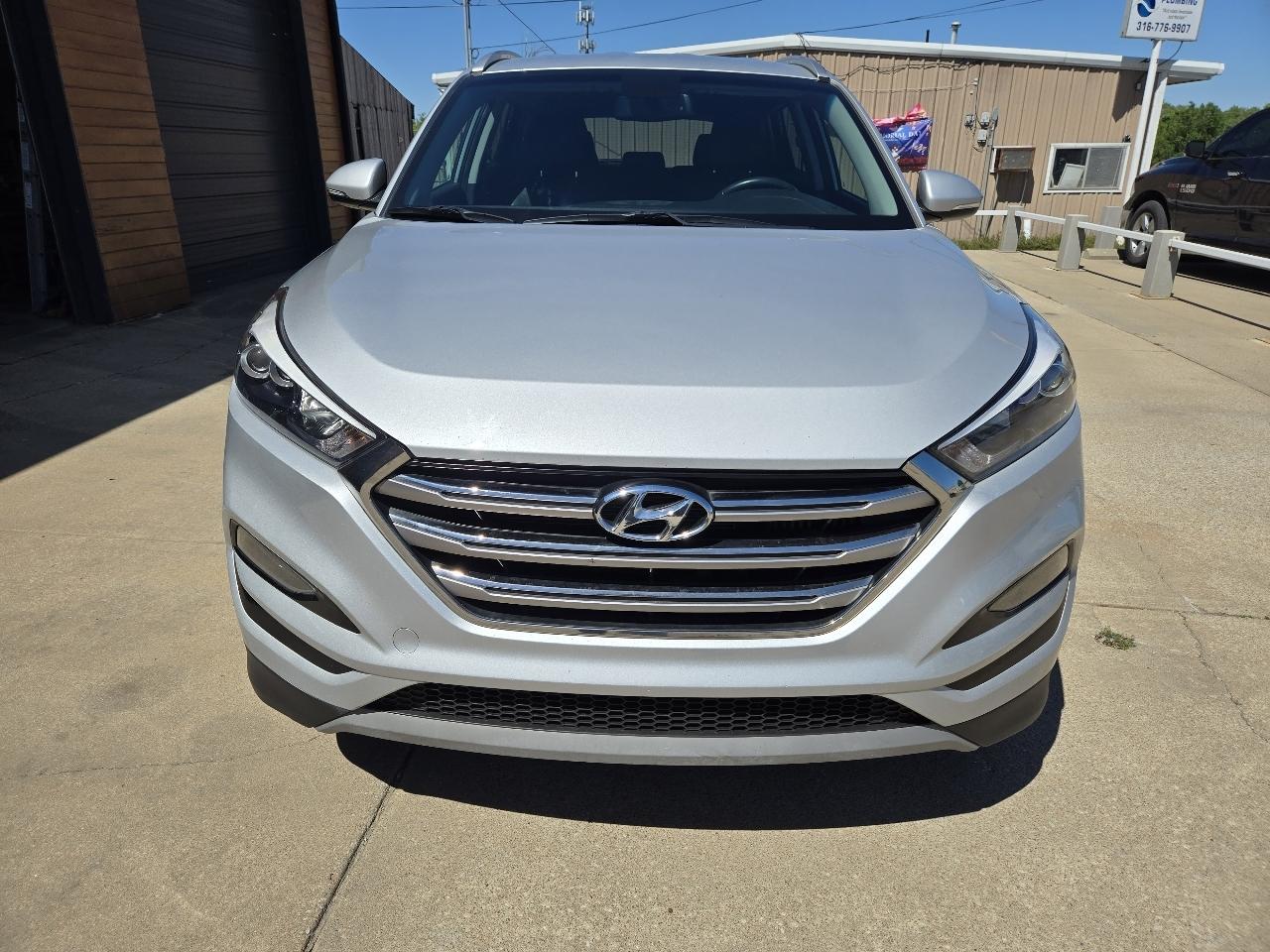 Hyundai Tucson AWD 4dr 1.6L Limited 2017