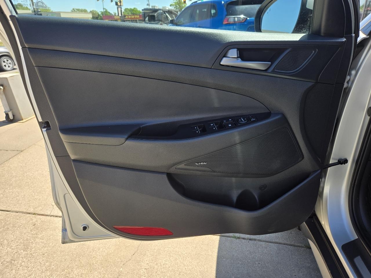 Hyundai Tucson AWD 4dr 1.6L Limited 2017