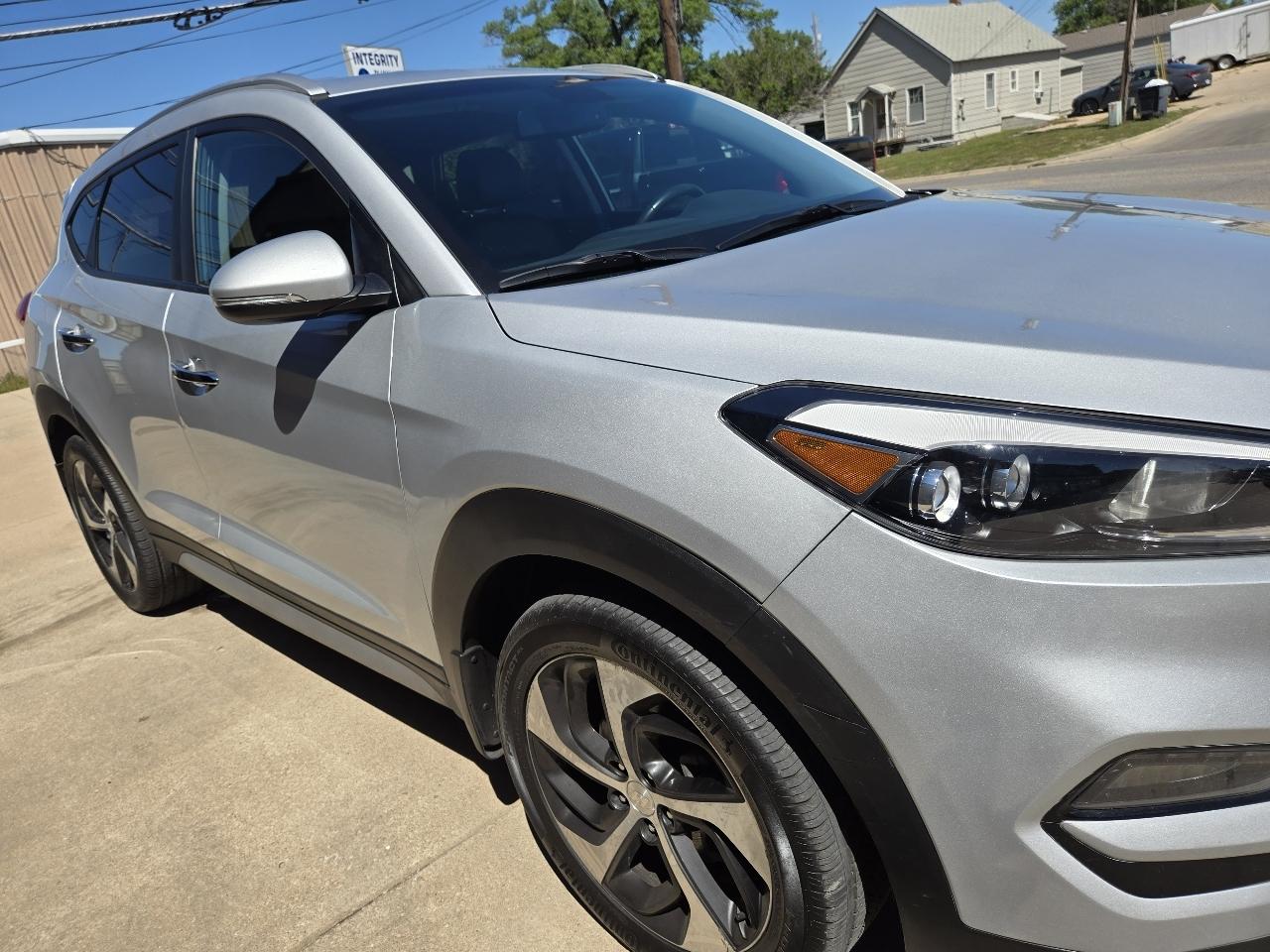 Hyundai Tucson AWD 4dr 1.6L Limited 2017