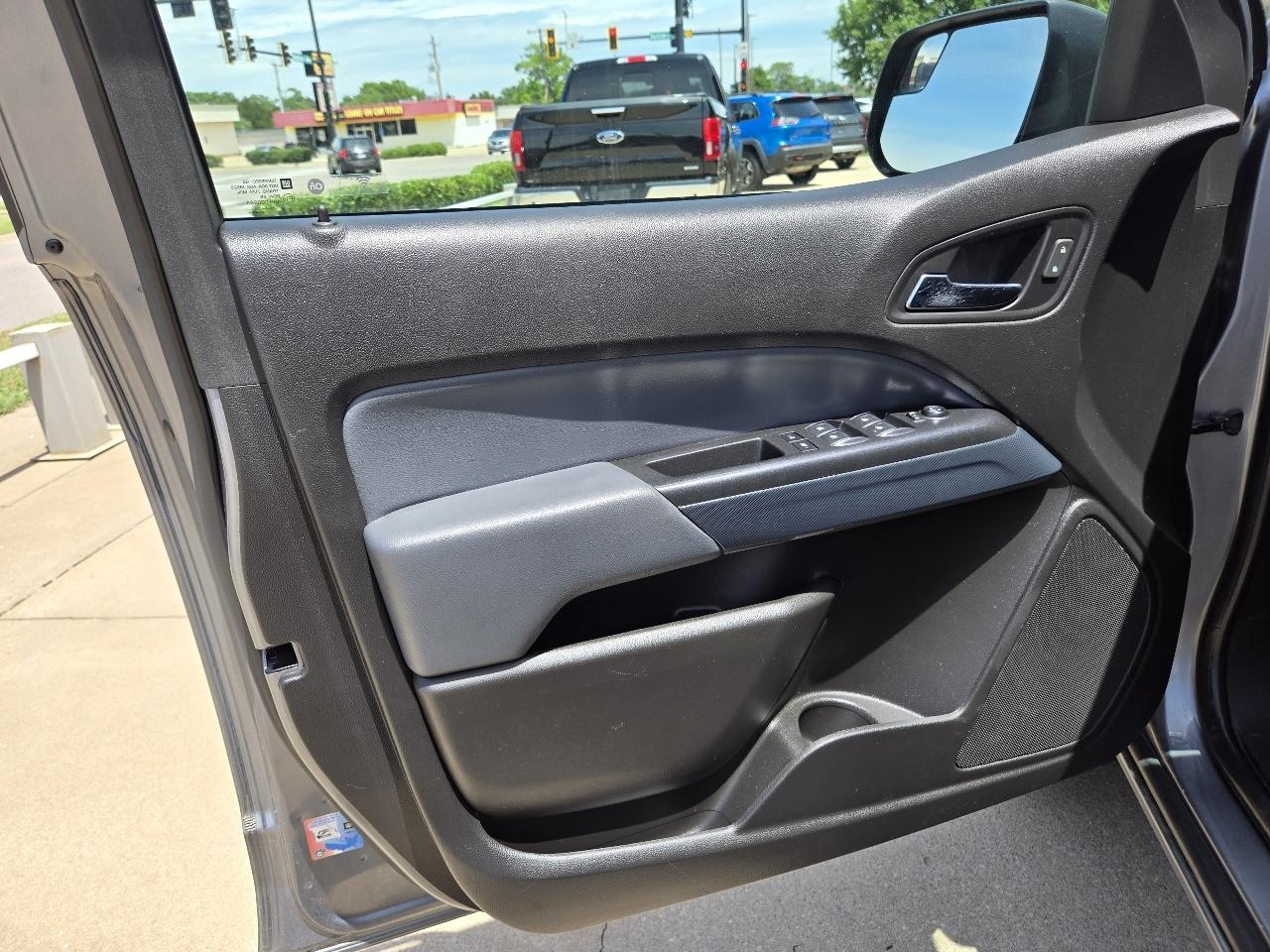 Chevrolet Colorado 4WD Crew Cab 140.5" Z71 2018