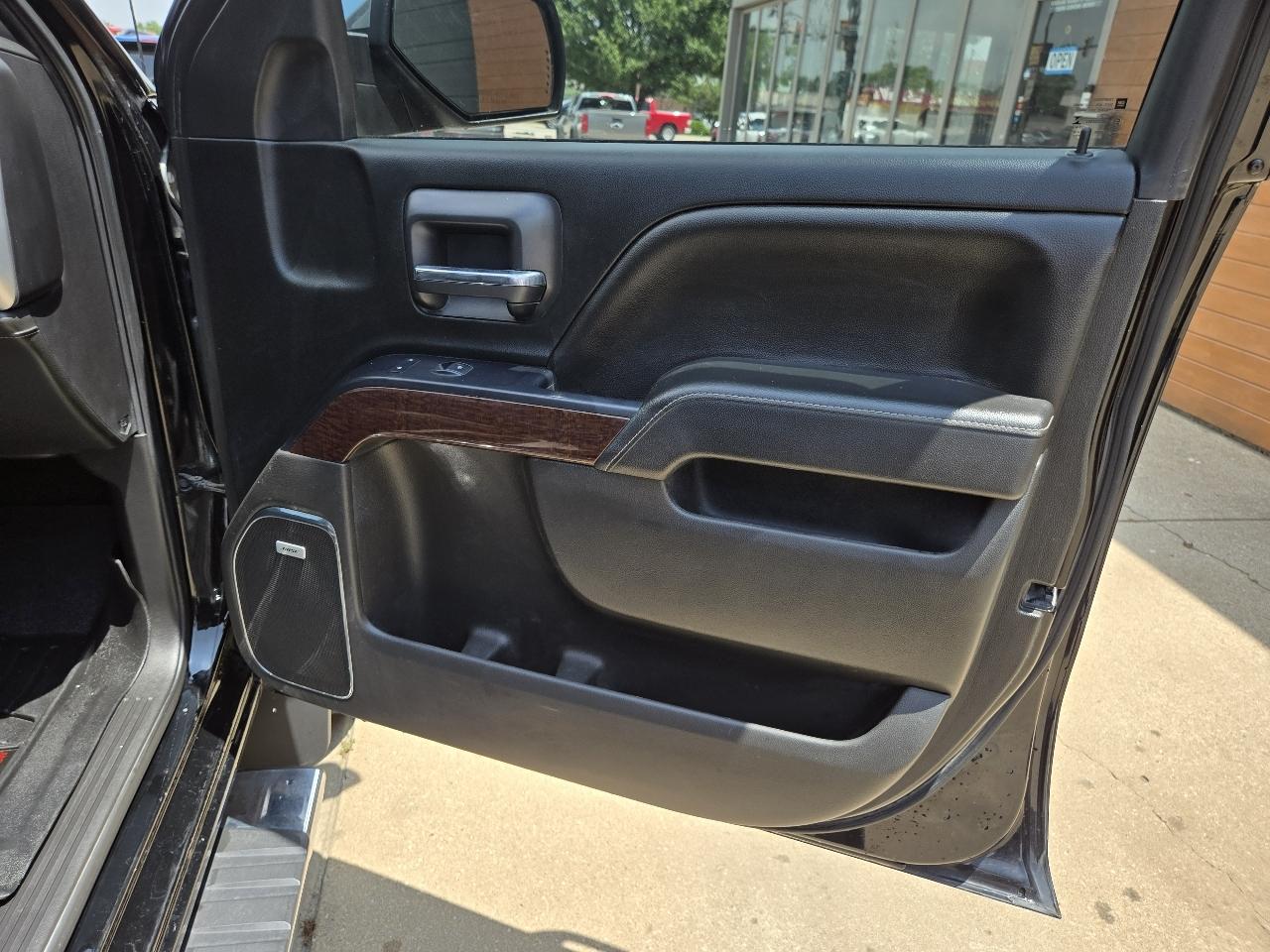 GMC Sierra 1500 4WD Crew Cab 147" SLT 2018