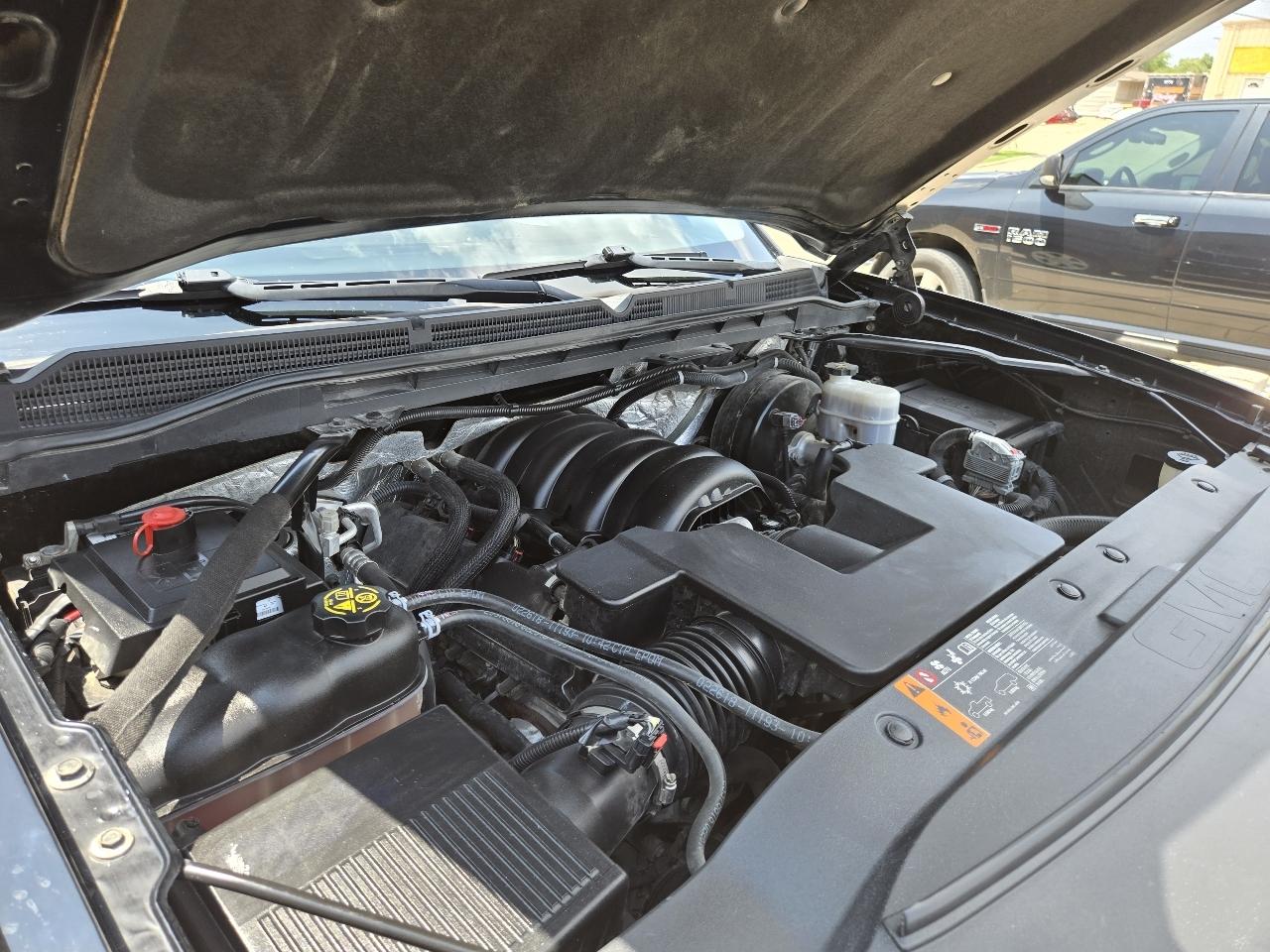 GMC Sierra 1500 4WD Crew Cab 147" SLT 2018