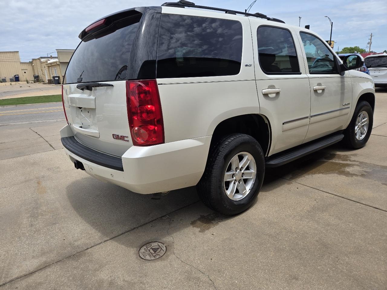 GMC Yukon SLT 4WD 2014