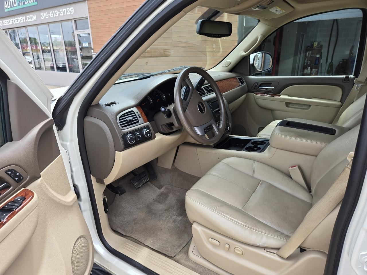 GMC Yukon SLT 4WD 2014