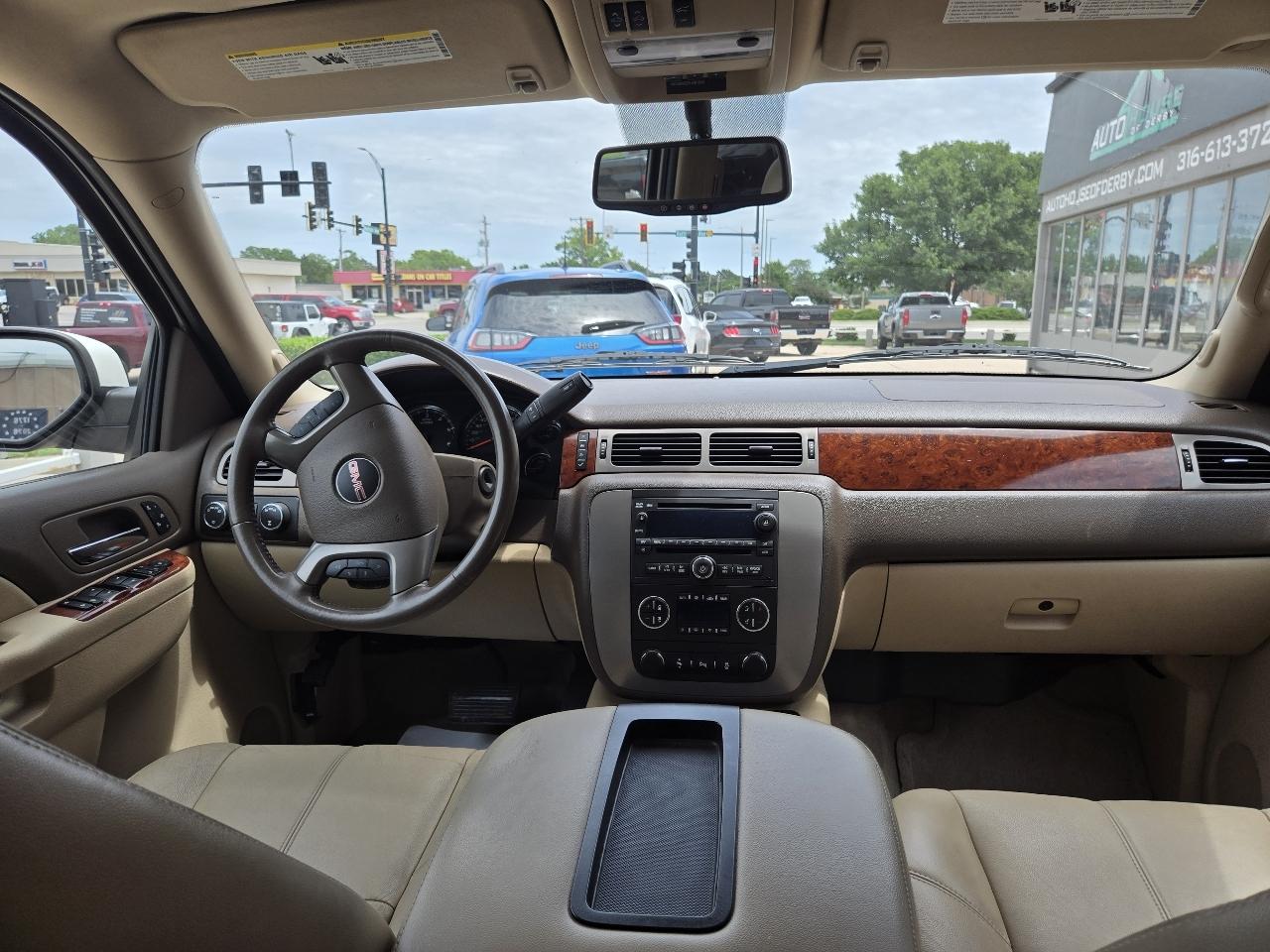 GMC Yukon SLT 4WD 2014
