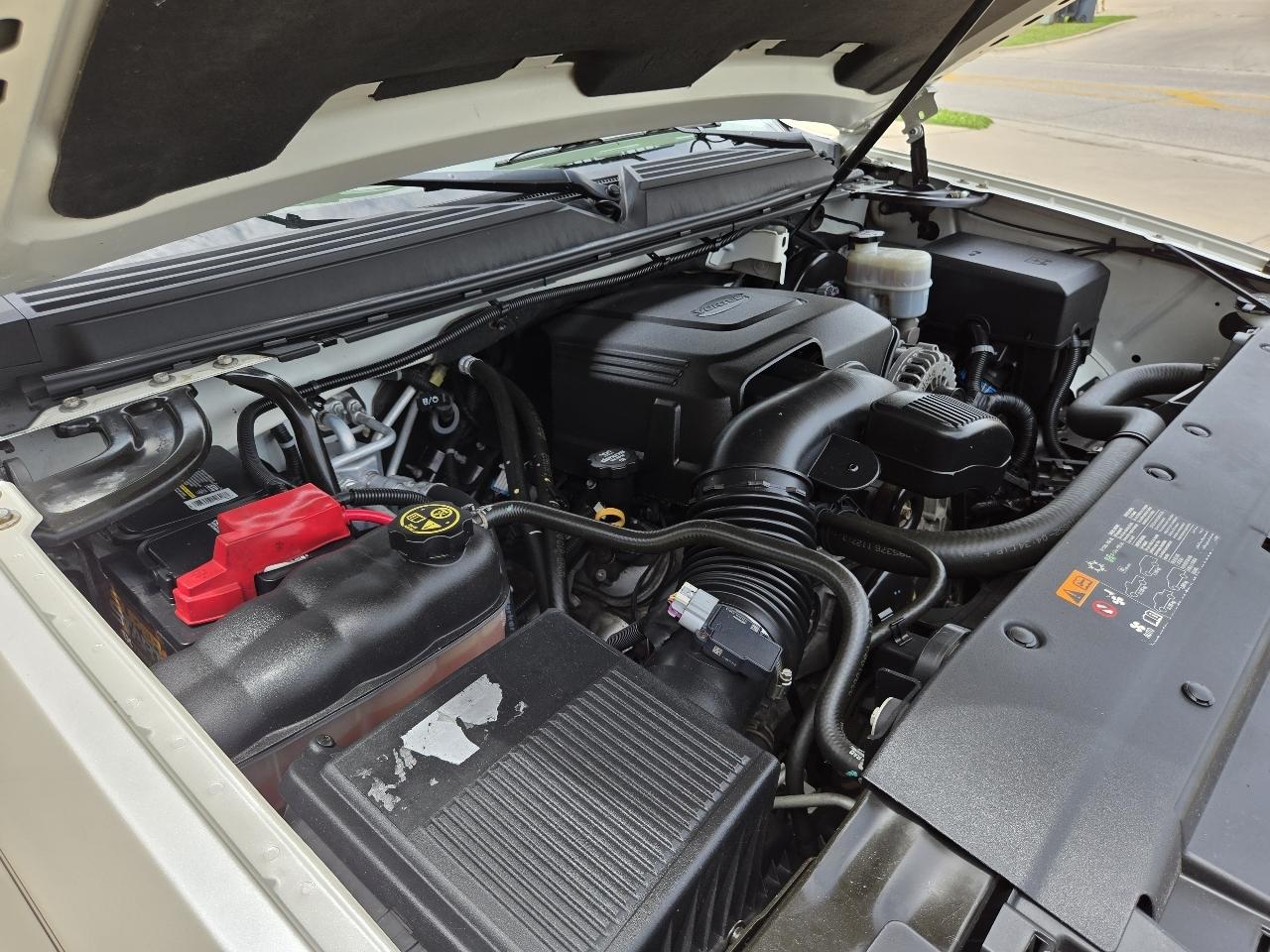 GMC Yukon SLT 4WD 2014