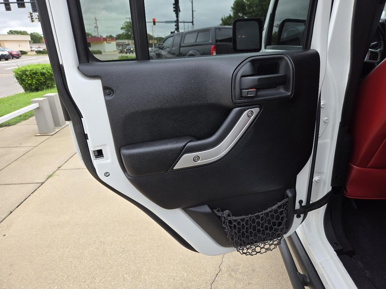 Jeep Wrangler Unlimited Rubicon 4WD 2013