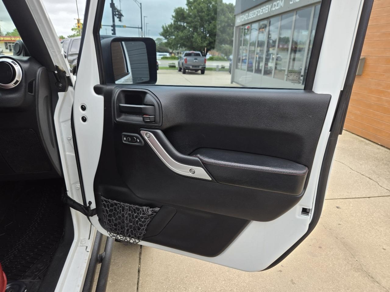 Jeep Wrangler Unlimited Rubicon 4WD 2013
