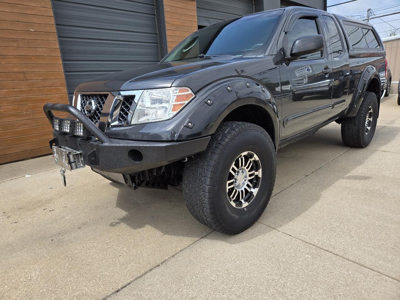 2010 Nissan Frontier LE King Cab 4WD