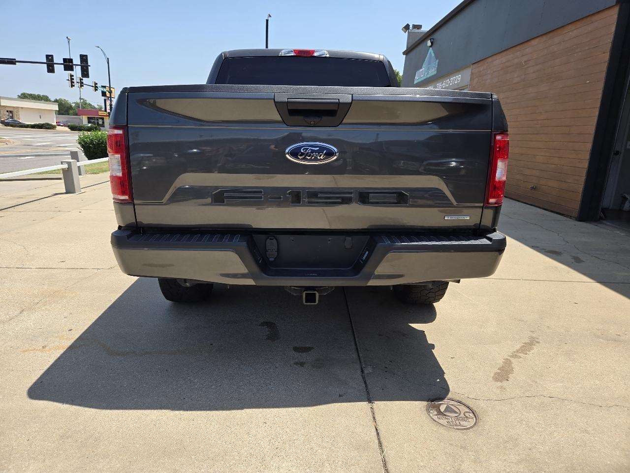 Ford F-150 4WD SuperCrew 145" STX 2019