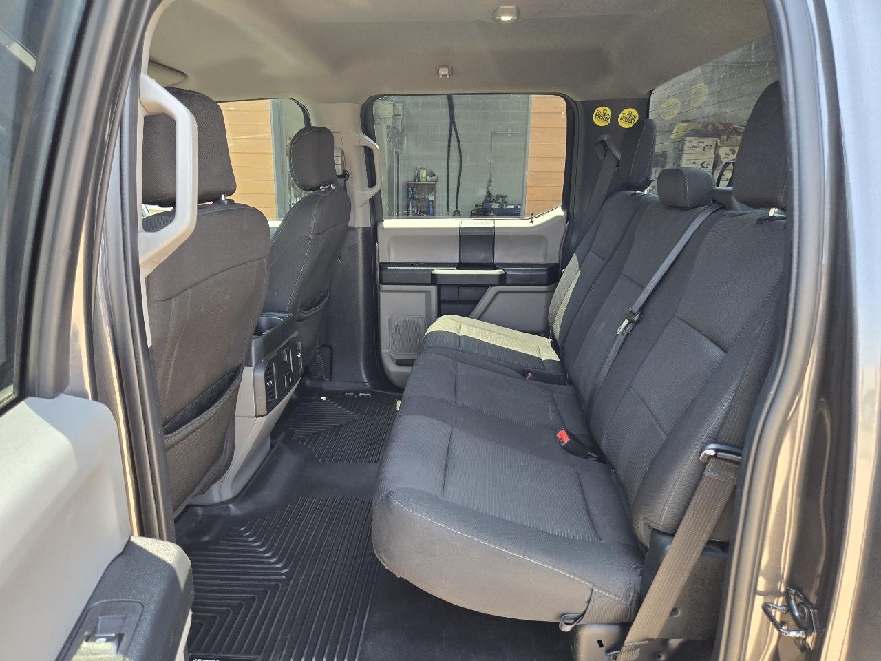 Ford F-150 4WD SuperCrew 145" STX 2019