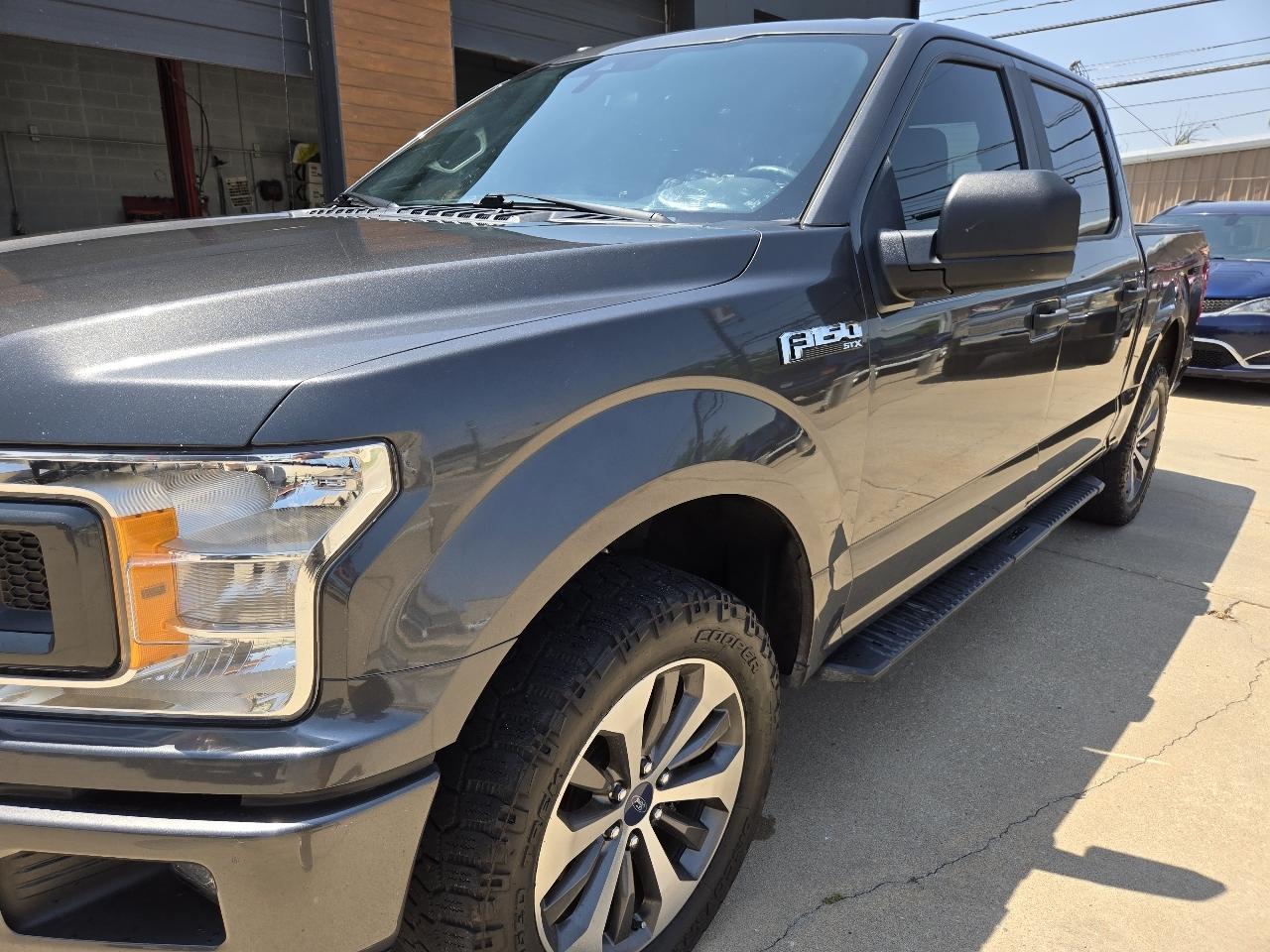 Ford F-150 4WD SuperCrew 145" STX 2019
