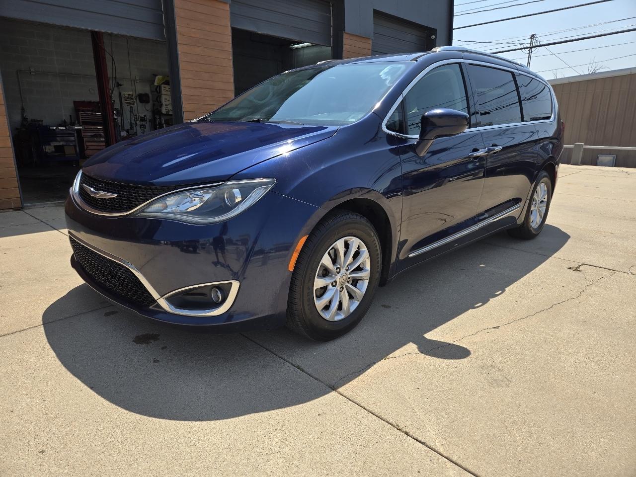 Chrysler Pacifica Touring-L 2018