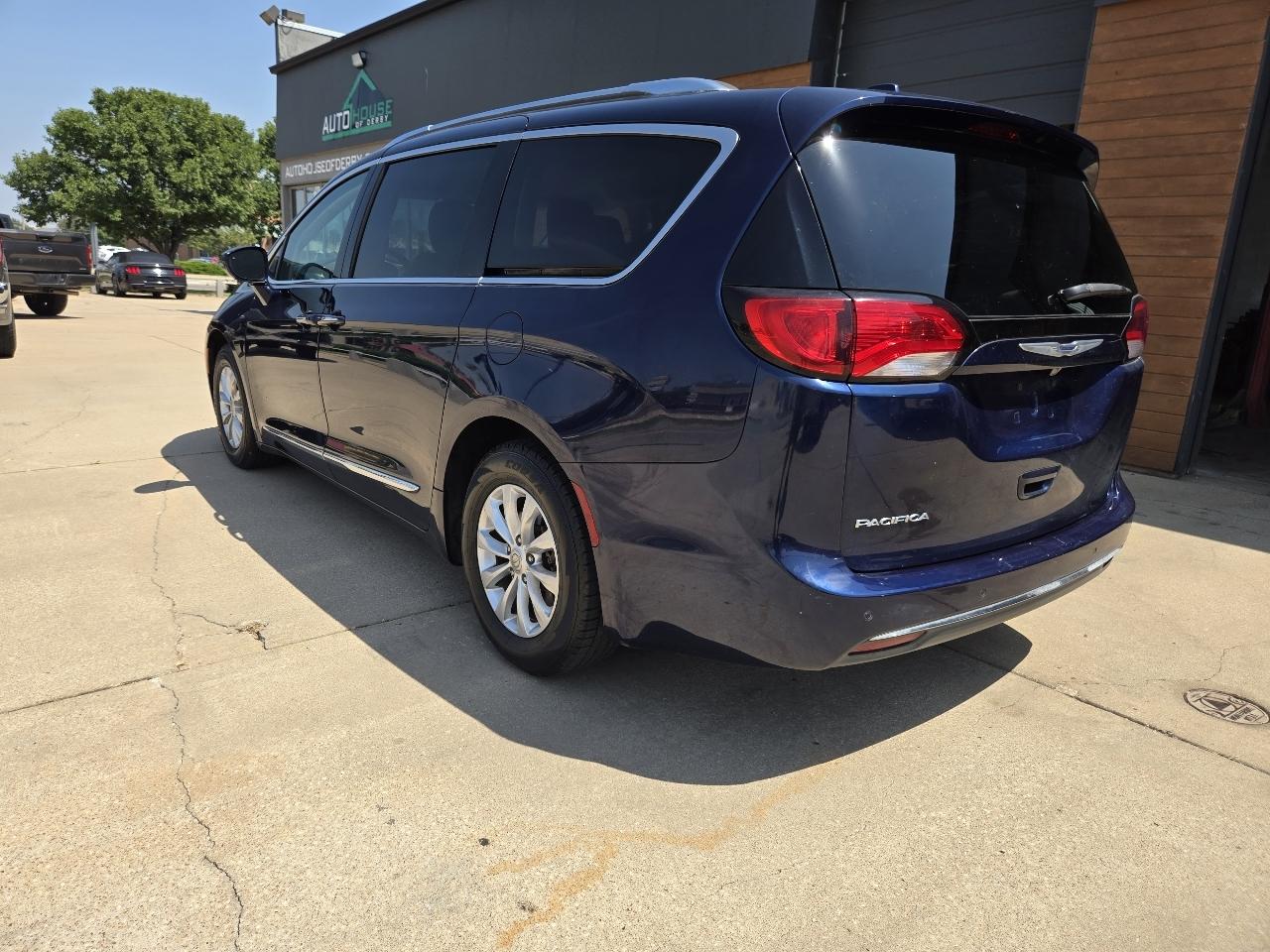 Chrysler Pacifica Touring-L 2018