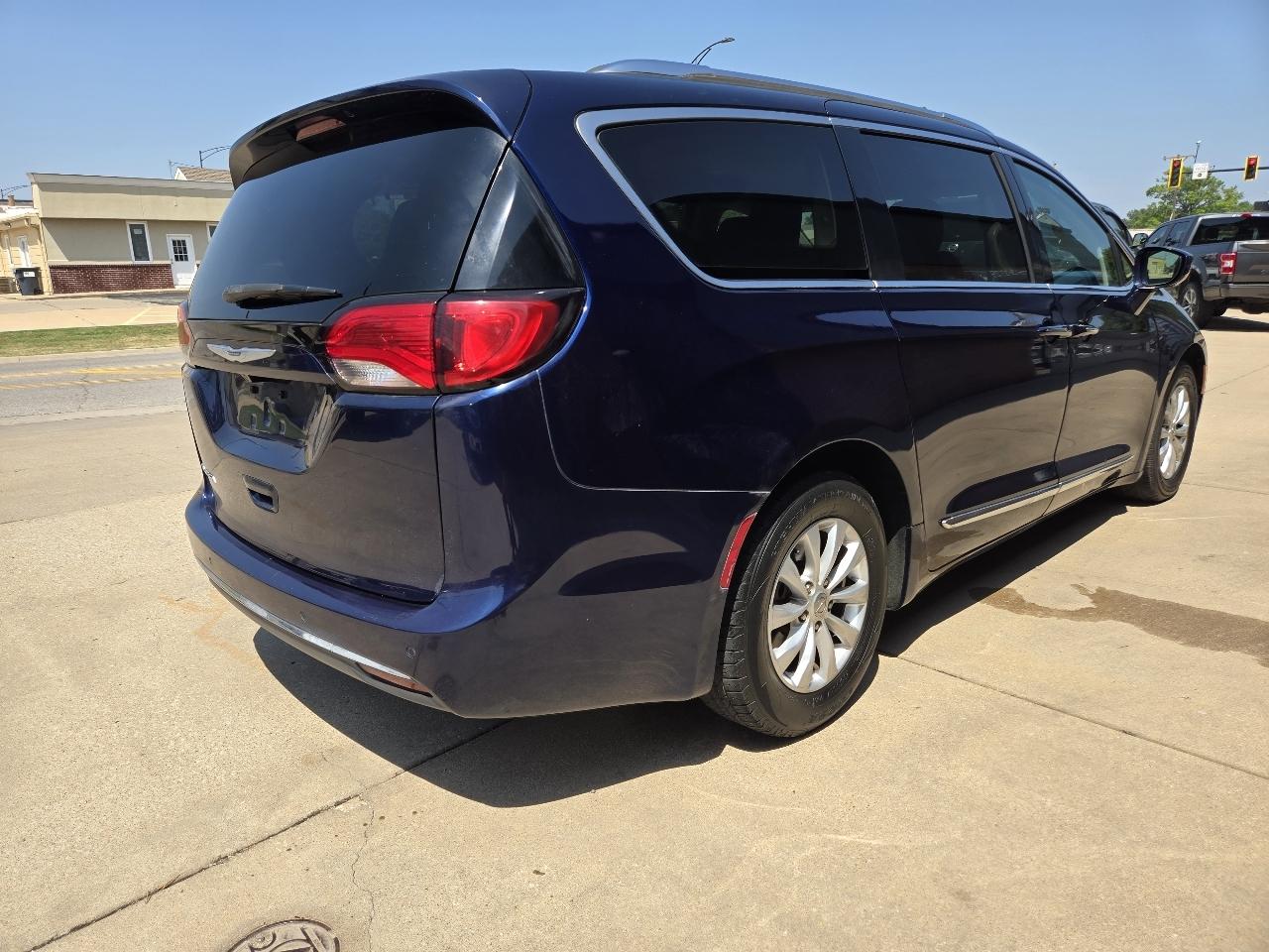 Chrysler Pacifica Touring-L 2018