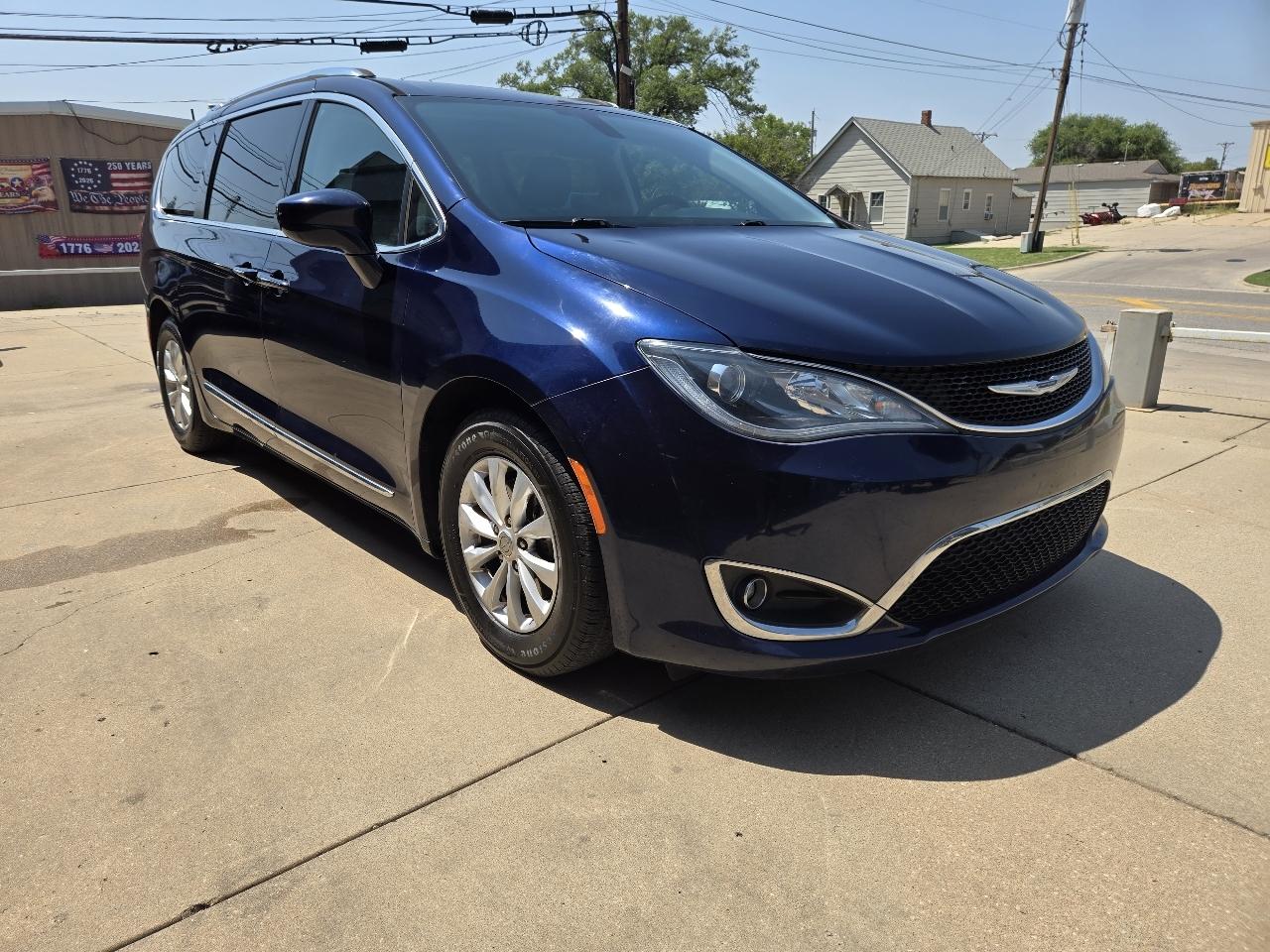 Chrysler Pacifica Touring-L 2018