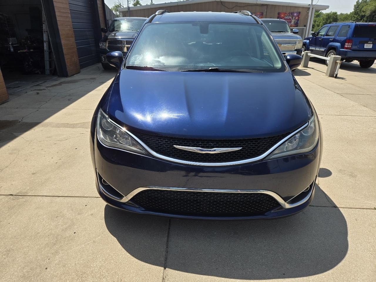 Chrysler Pacifica Touring-L 2018