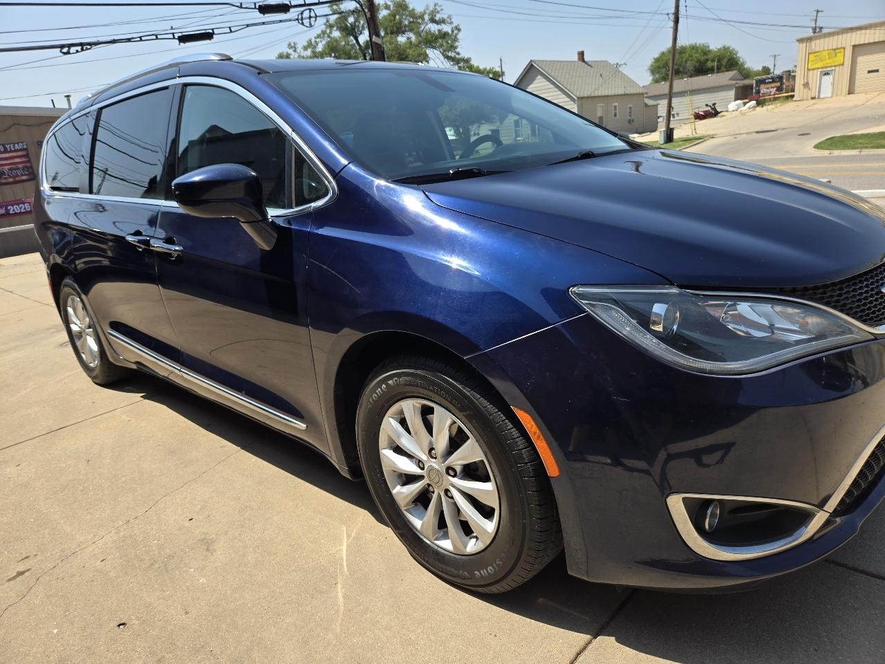 Chrysler Pacifica Touring-L 2018