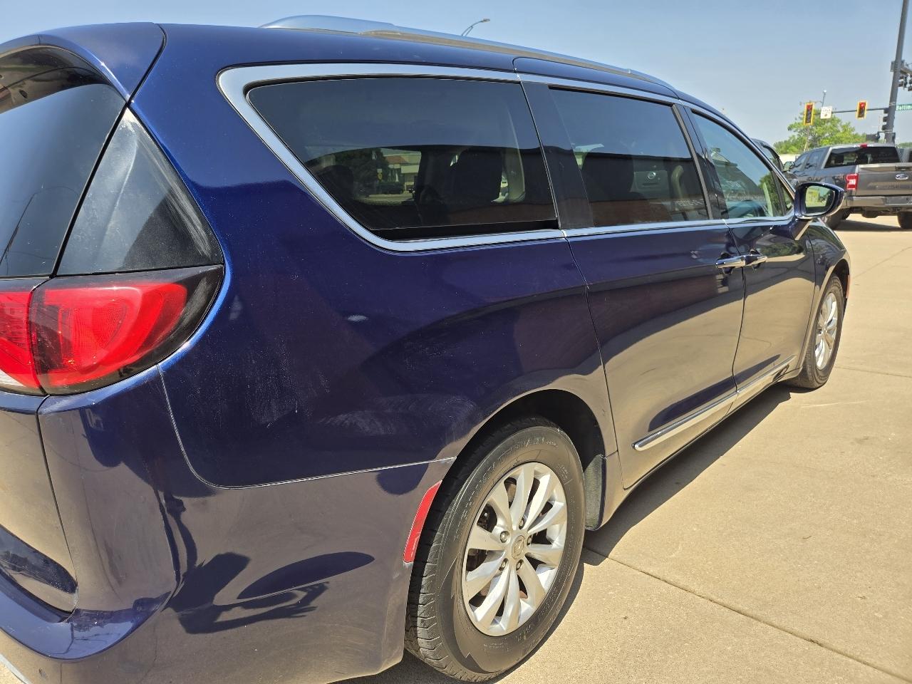 Chrysler Pacifica Touring-L 2018