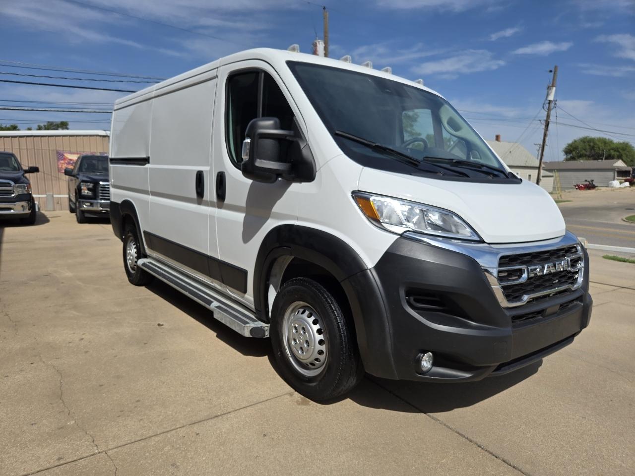 RAM Promaster 2500 Low Roof 2025