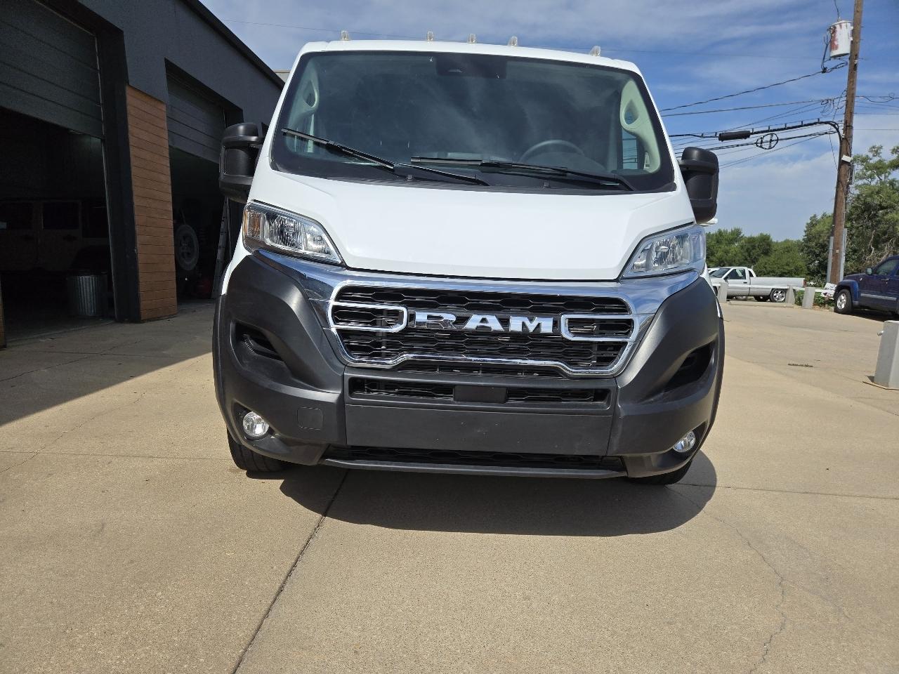 RAM Promaster 2500 Low Roof 2025