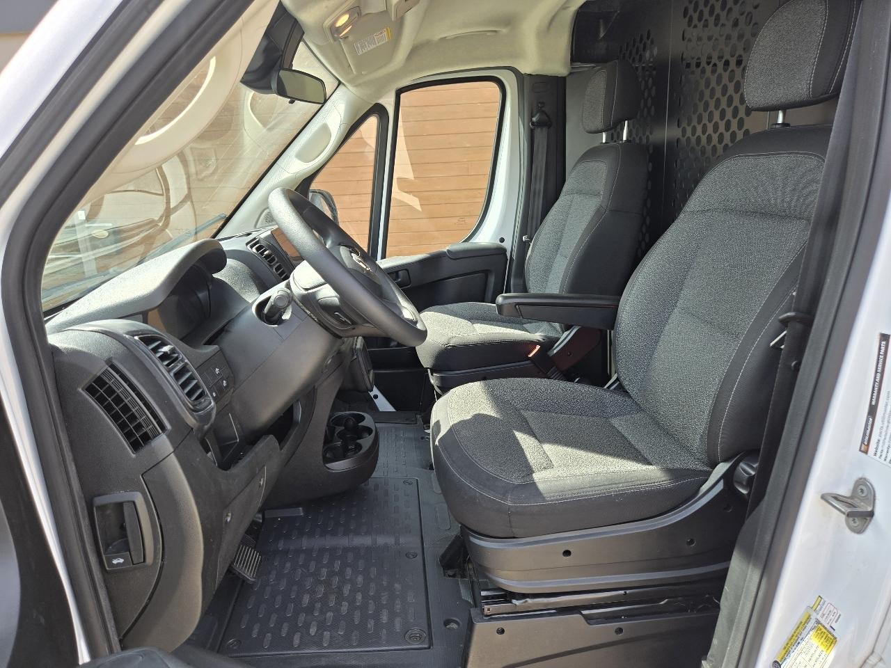 RAM Promaster 2500 Low Roof 2025