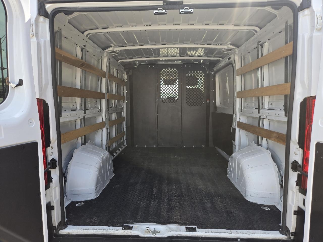 RAM Promaster 2500 Low Roof 2025