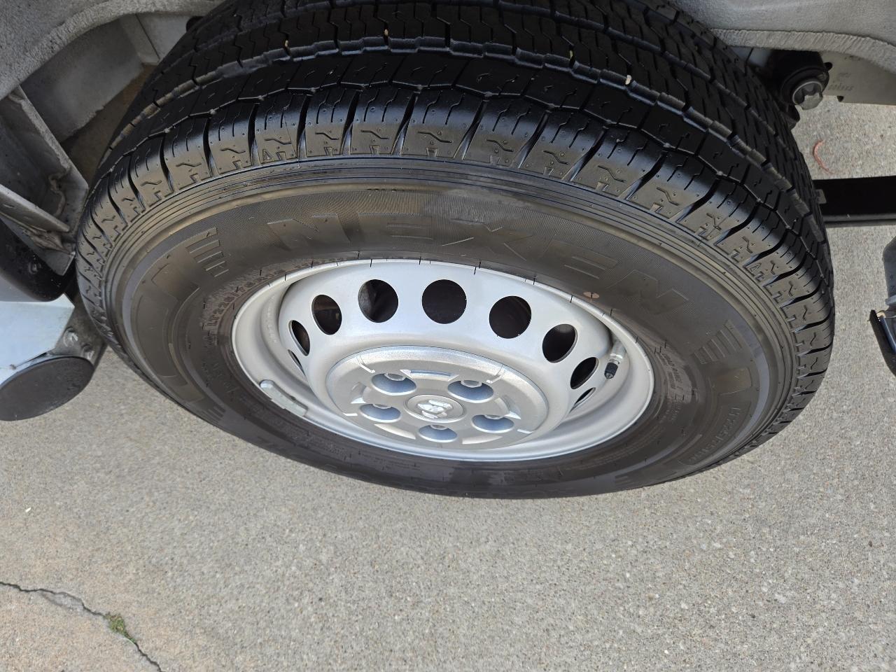 RAM Promaster 2500 Low Roof 2025
