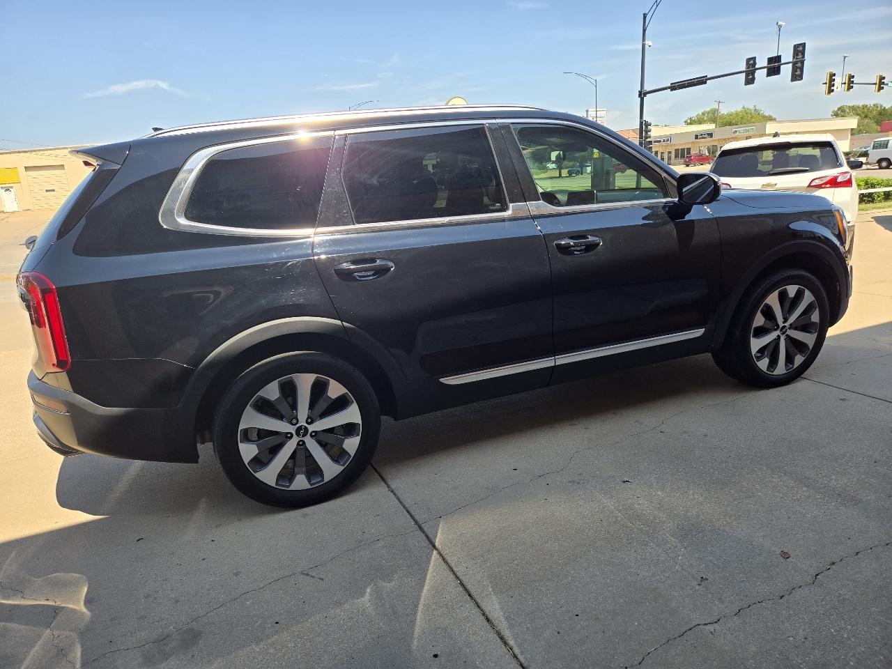 Kia Telluride EX AWD 2022