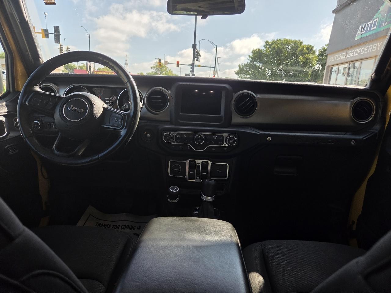 Jeep Wrangler Unlimited Sport 2019