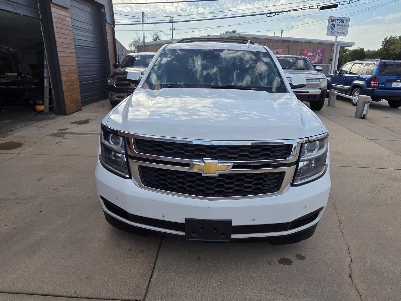 Chevrolet Suburban LT 4WD 2018