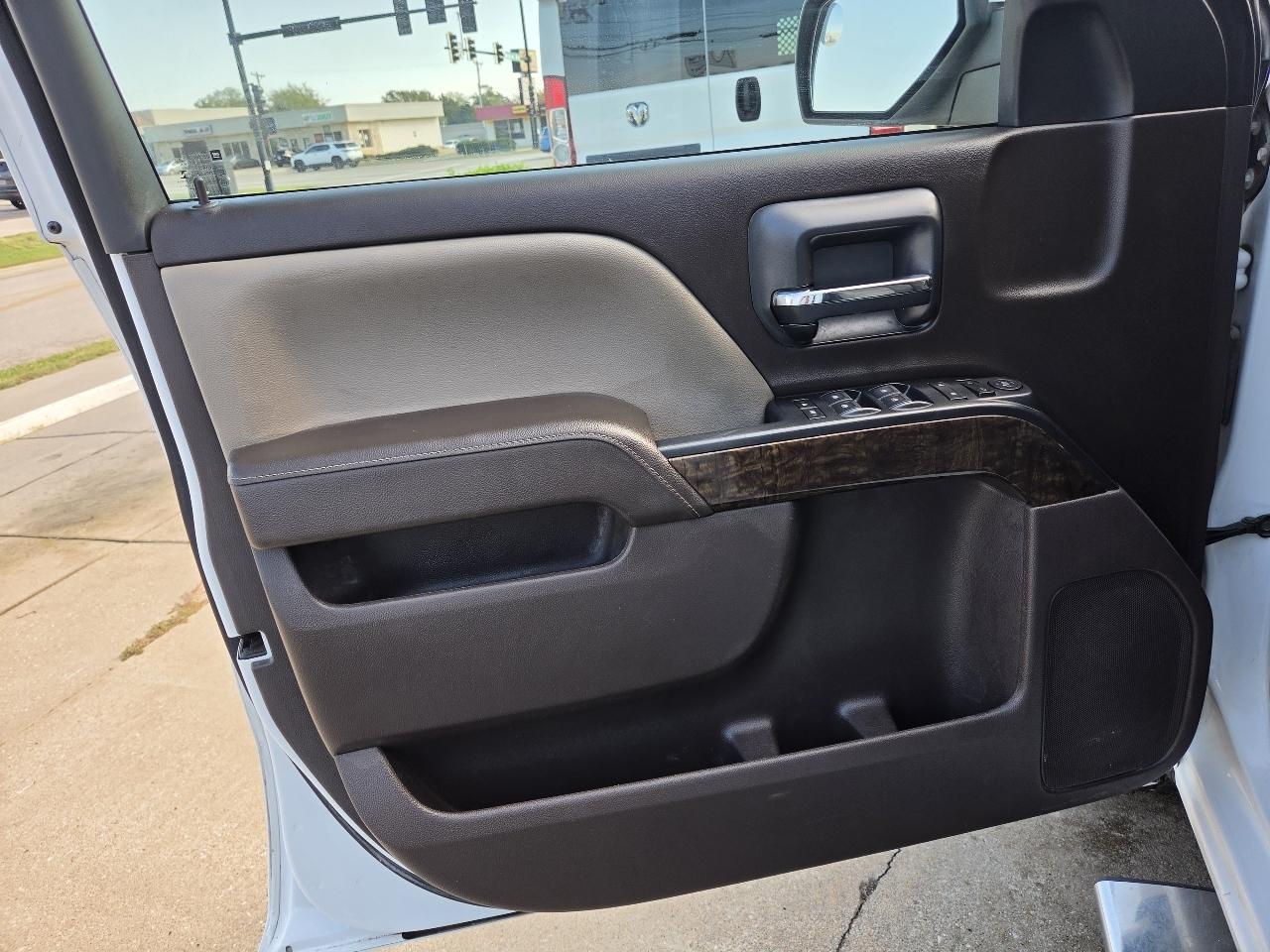 Chevrolet Silverado 1500 1LT Crew Cab Long Box 4WD 2018